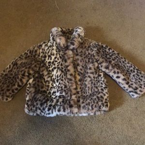 Faux leopard print fur jacket